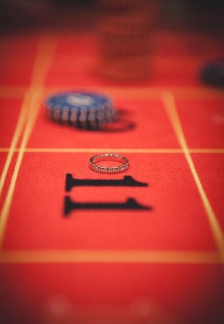 Blackjack sto, karte i žetoni