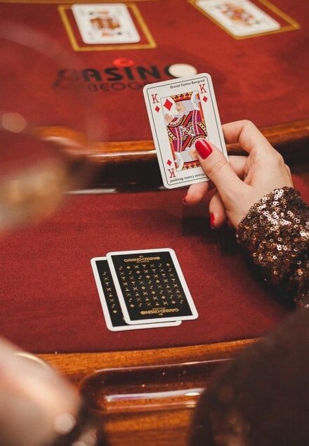 Dijana za stolom, Casino Royale