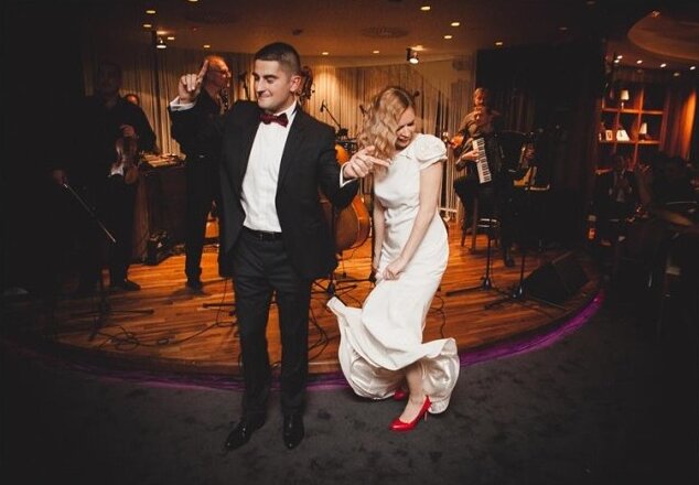 Ulazak mladenaca, Skyfall