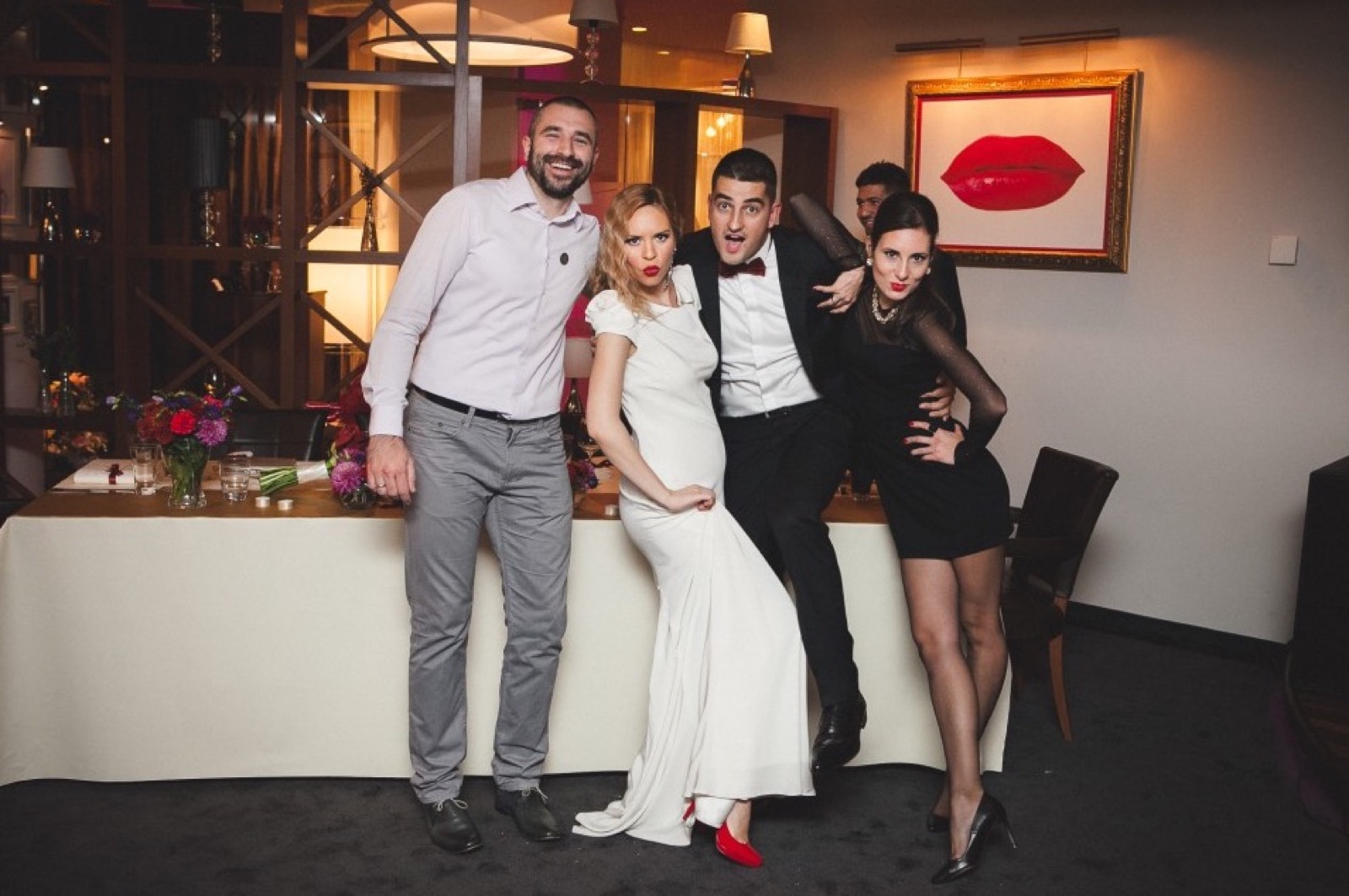 Detalji sa venčanja — buketi, dekoracija, priprema