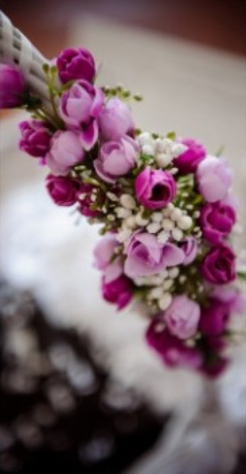 Kićenje gostiju — minijaturne venčanice