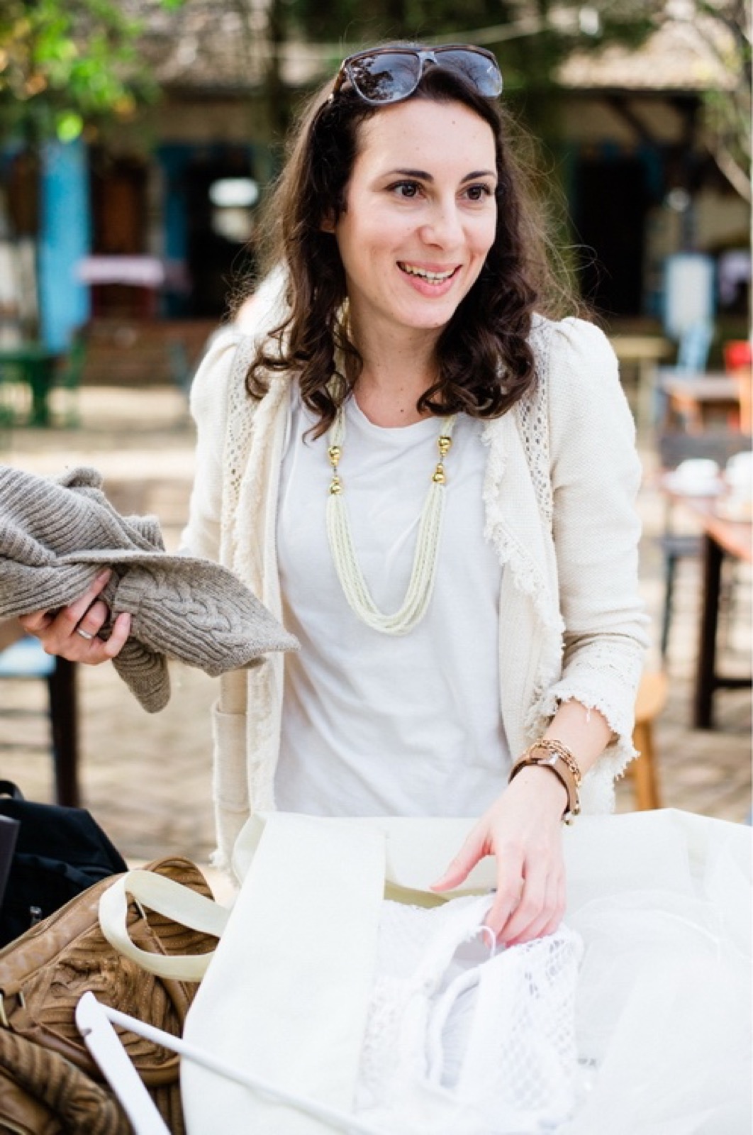 Venčanica Alhemija — kožna jakna oker čizme