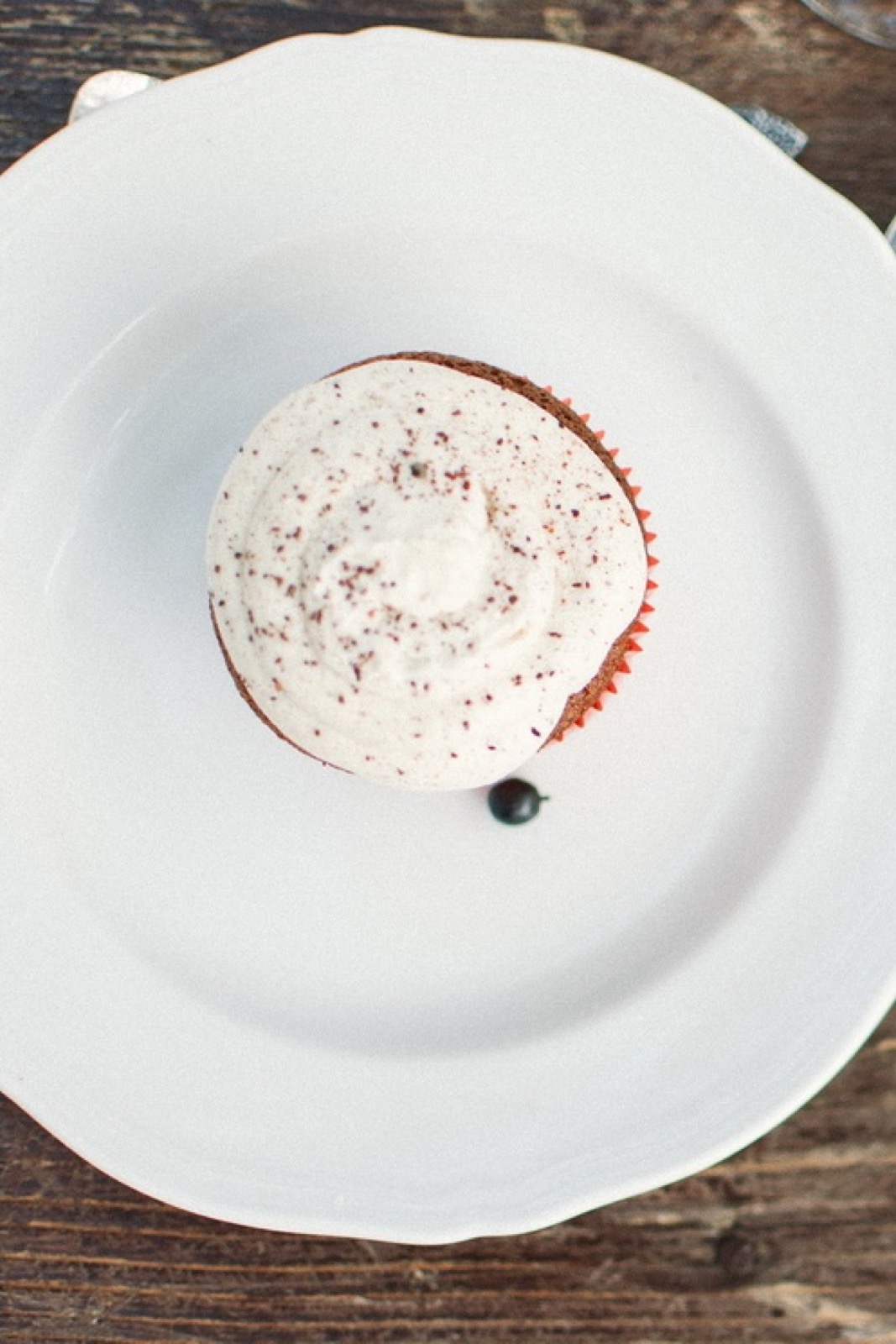 Konji na salašu — jesenja atmosfera