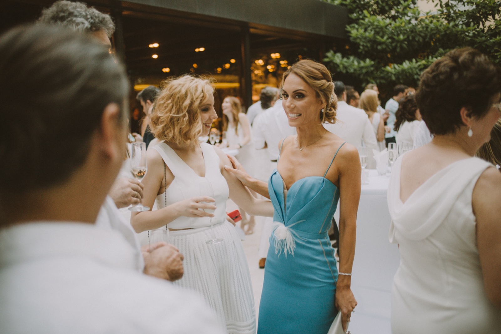 Cocktail party atmosfera