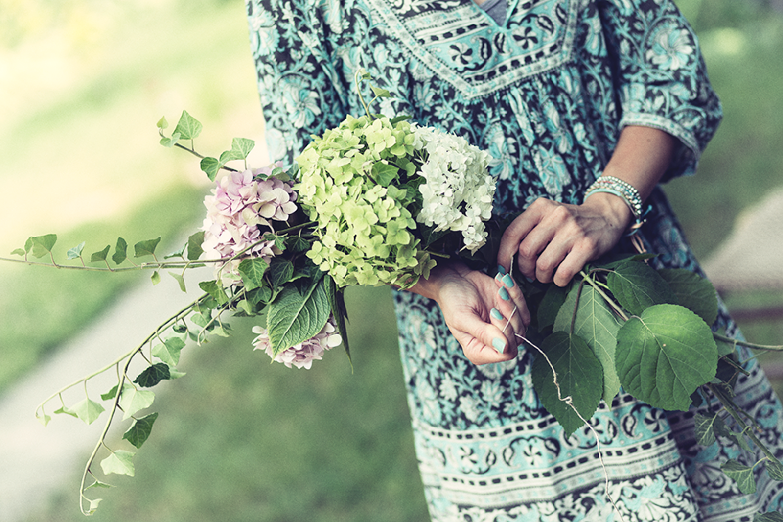Venčić u nastajanju — prvi sloj