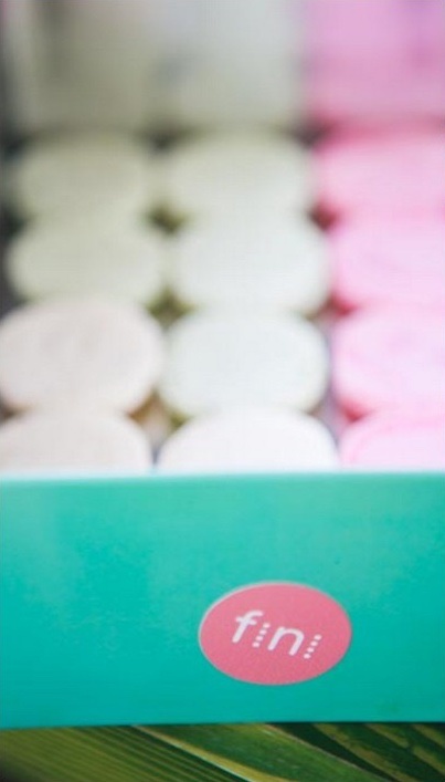 Fini kolači — Art Deco zlatna dekoracija