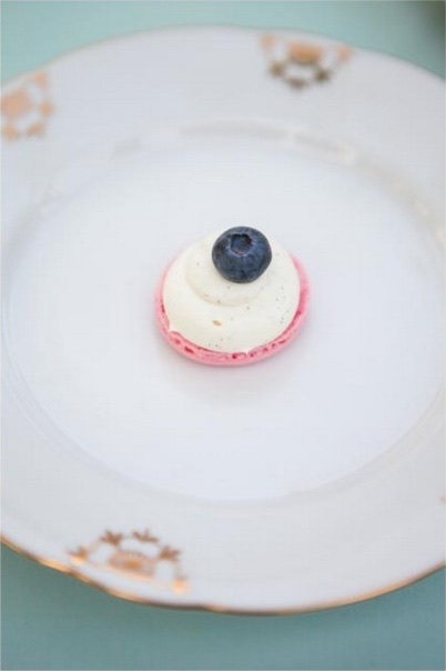 Dušica kraj reke — senzualni portret