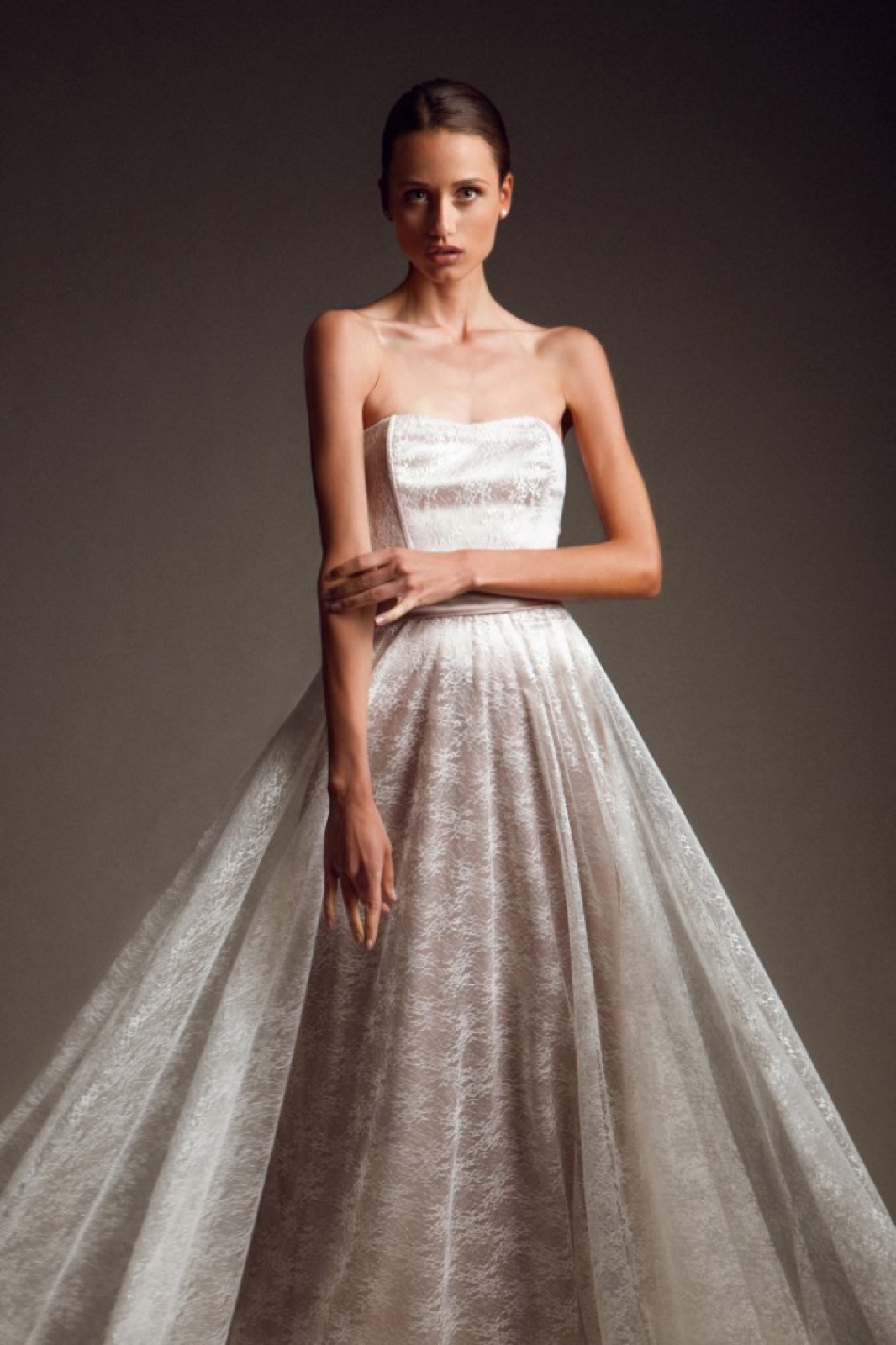 Vencanica - bela cipka izbliza