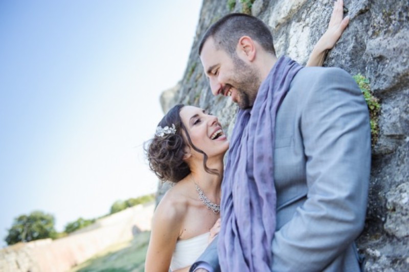 Par na Kalemegdanu posle venčanja