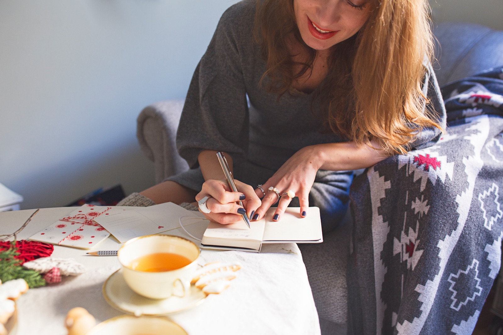 Blokče sa lastišem — zimski dizajn izbliza