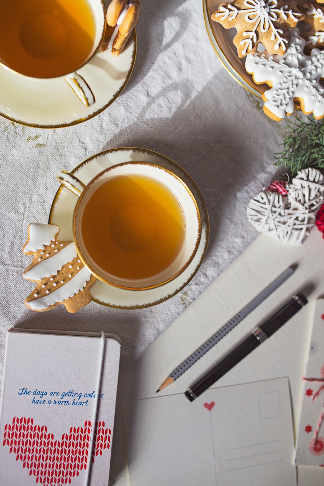 Čestitka — plave zvezdice motiv