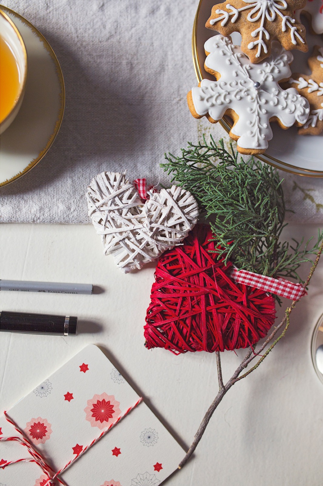 Zlatara Andrejević — Luxenter nakit za novogodišnji outfit