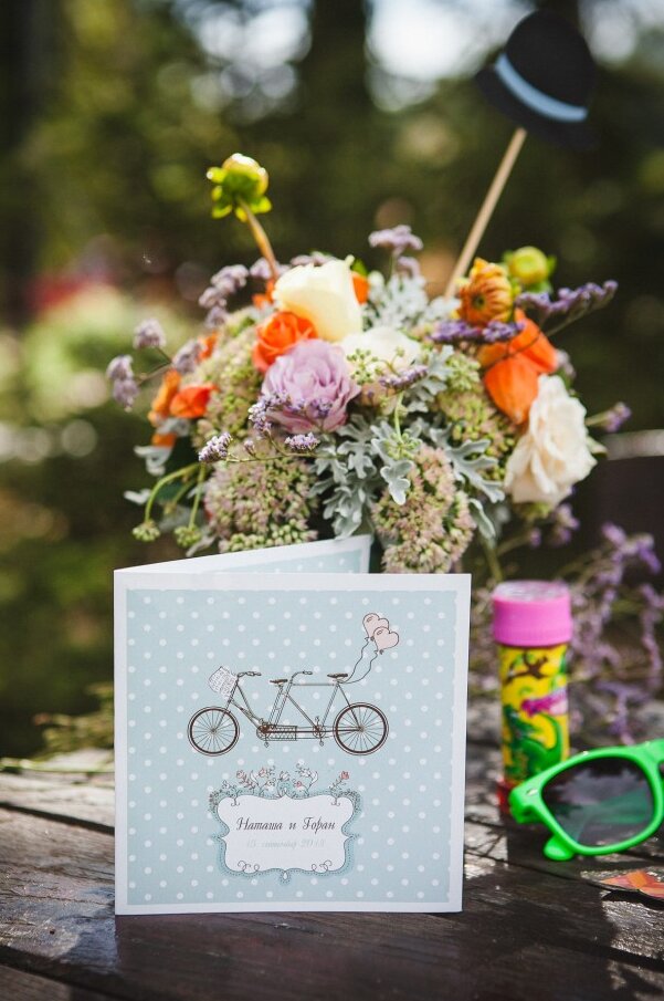 Dekoracija — pogled na prostoriju sa 300 gostiju