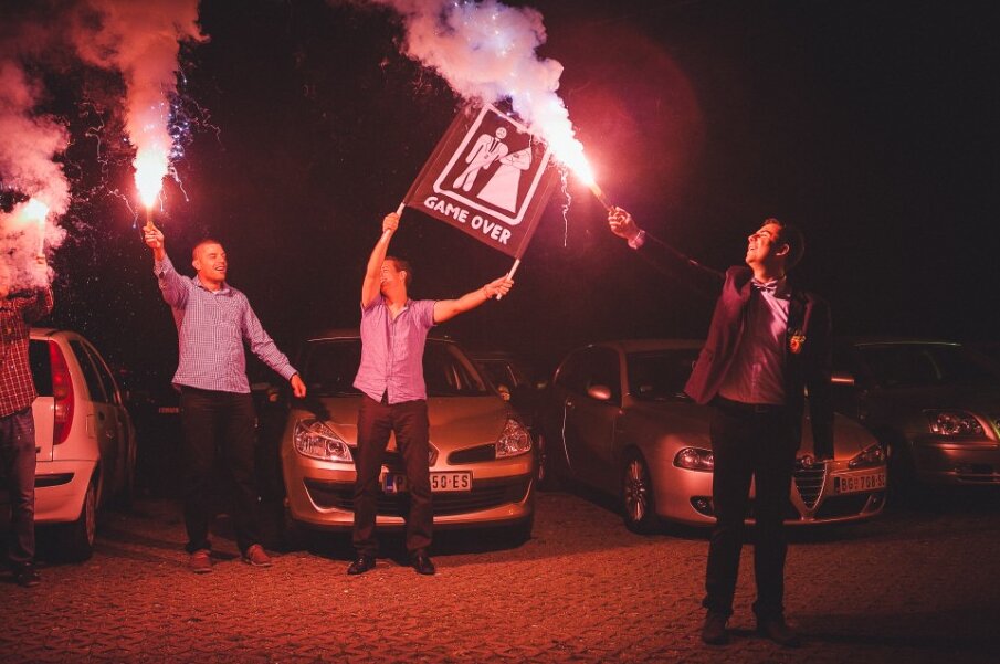 Nataša i Goran — opušteni momenat na svadbi