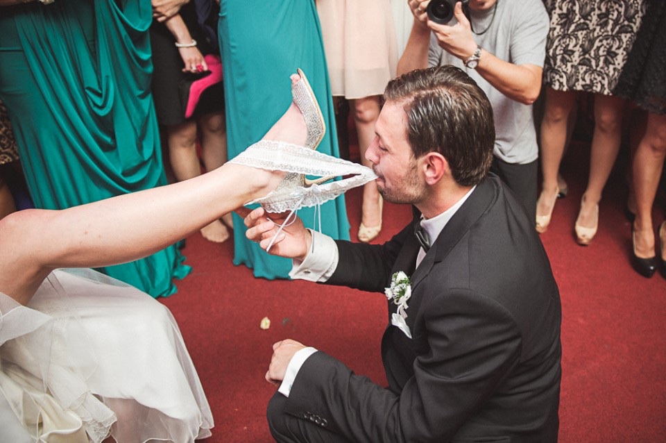 Semir skida podvezicu — smeh i takmičarski duh