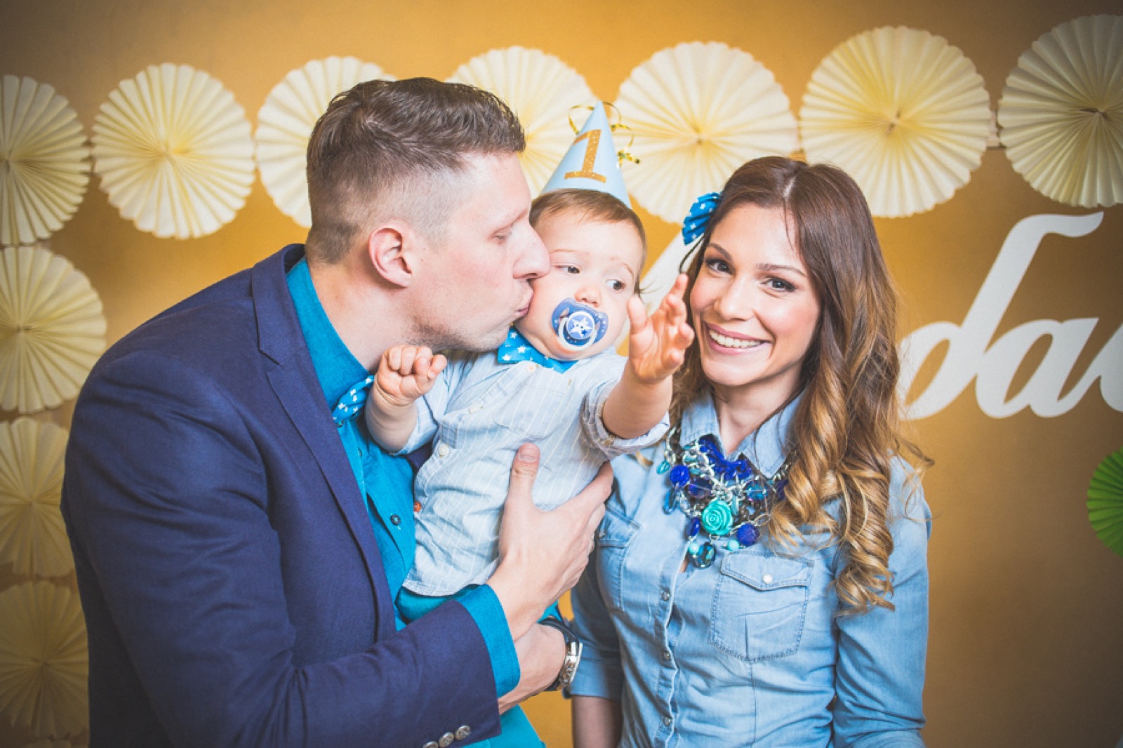 Filip sa roditeljima