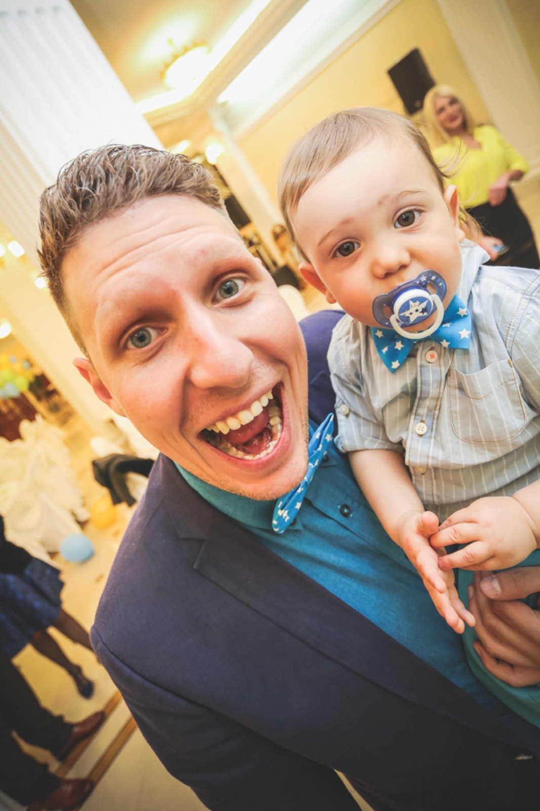 Filip pred tortom — trenutak duvanja svećica