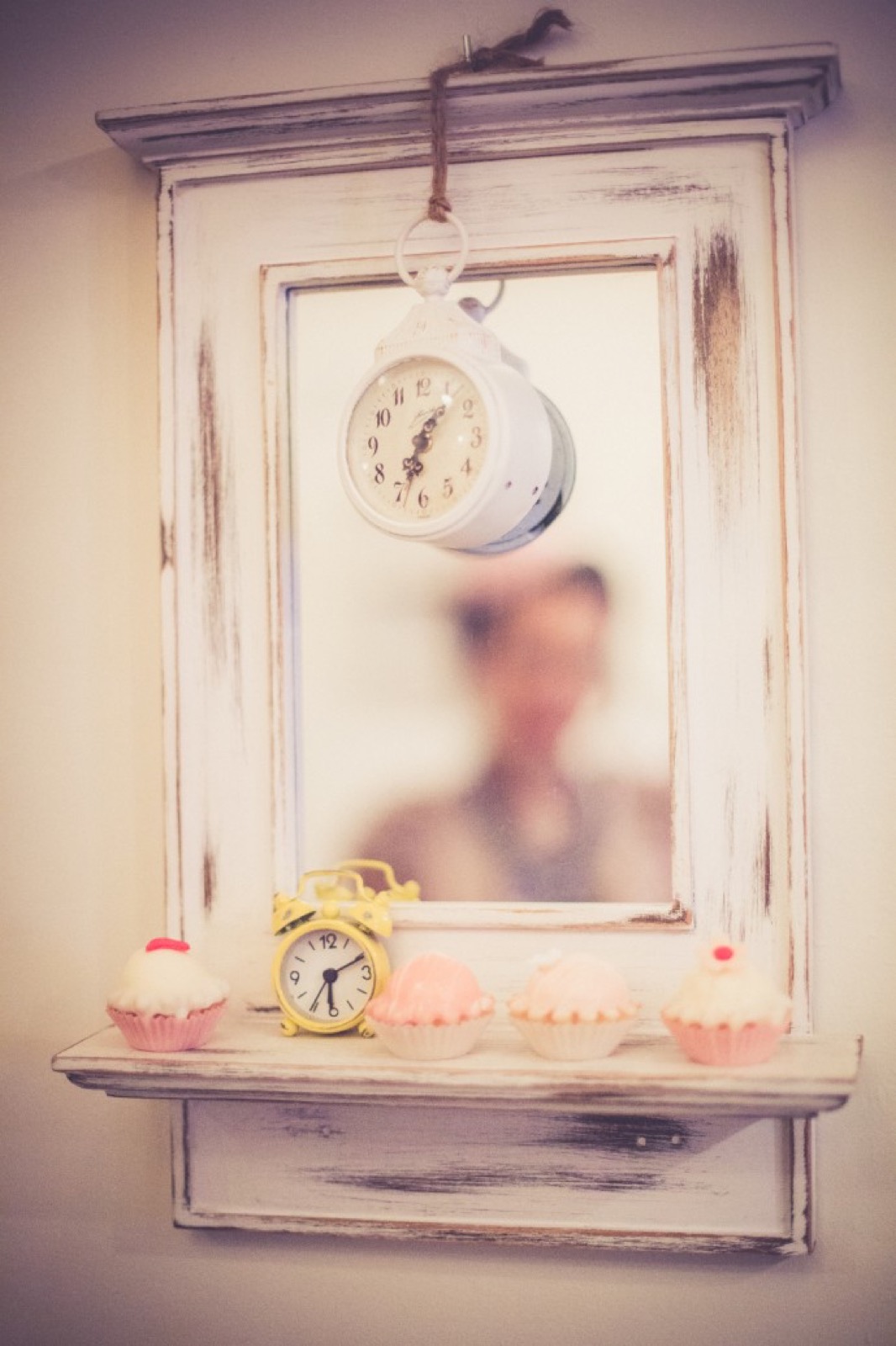 Ekipa bloga zajedno na fotografiji u Shabby Chic kafiću