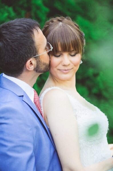 Par nakon ceremonije — olakšanje i sreća pomešani