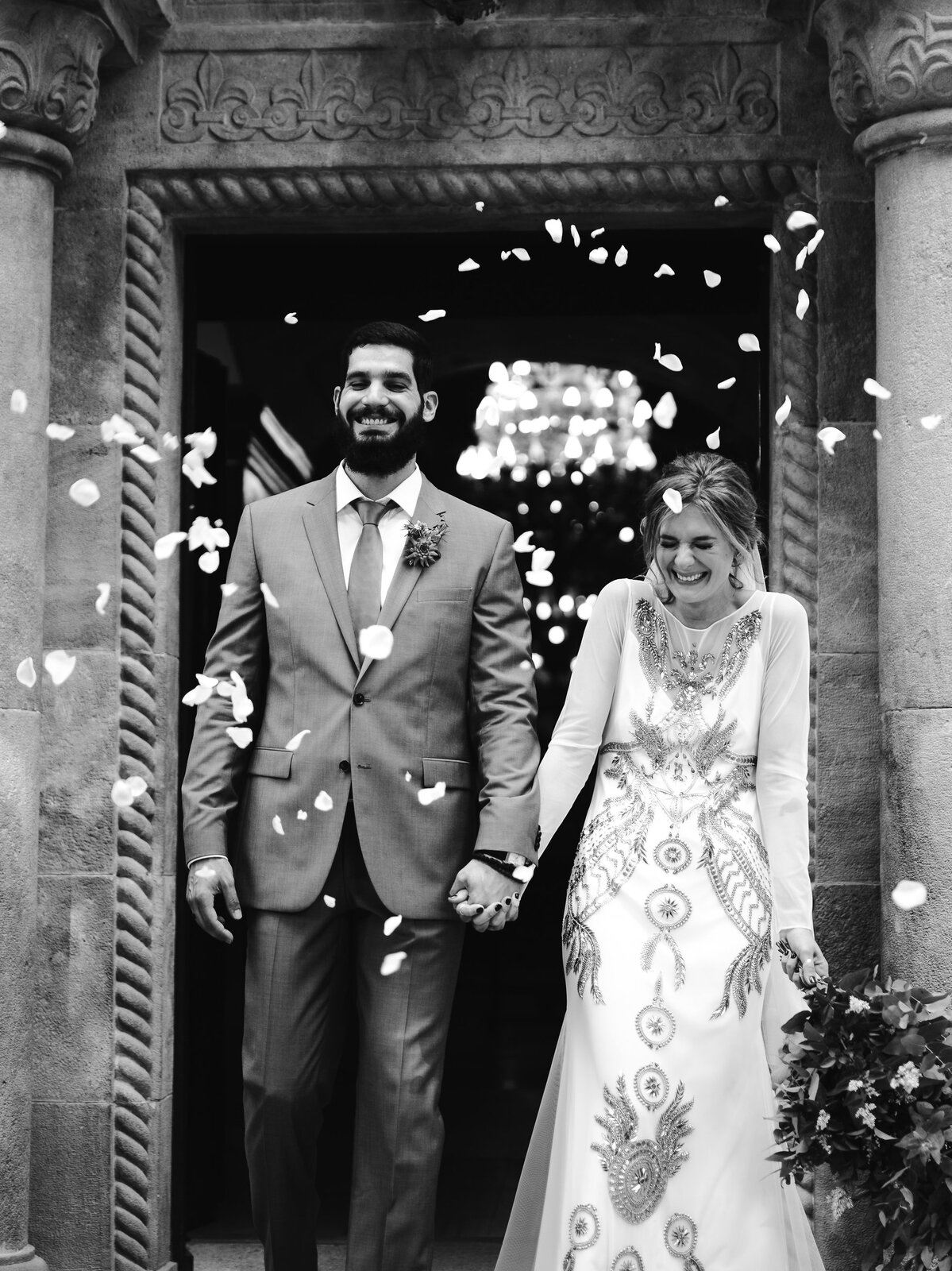 Detalj boho dekoracije u voćnjaku