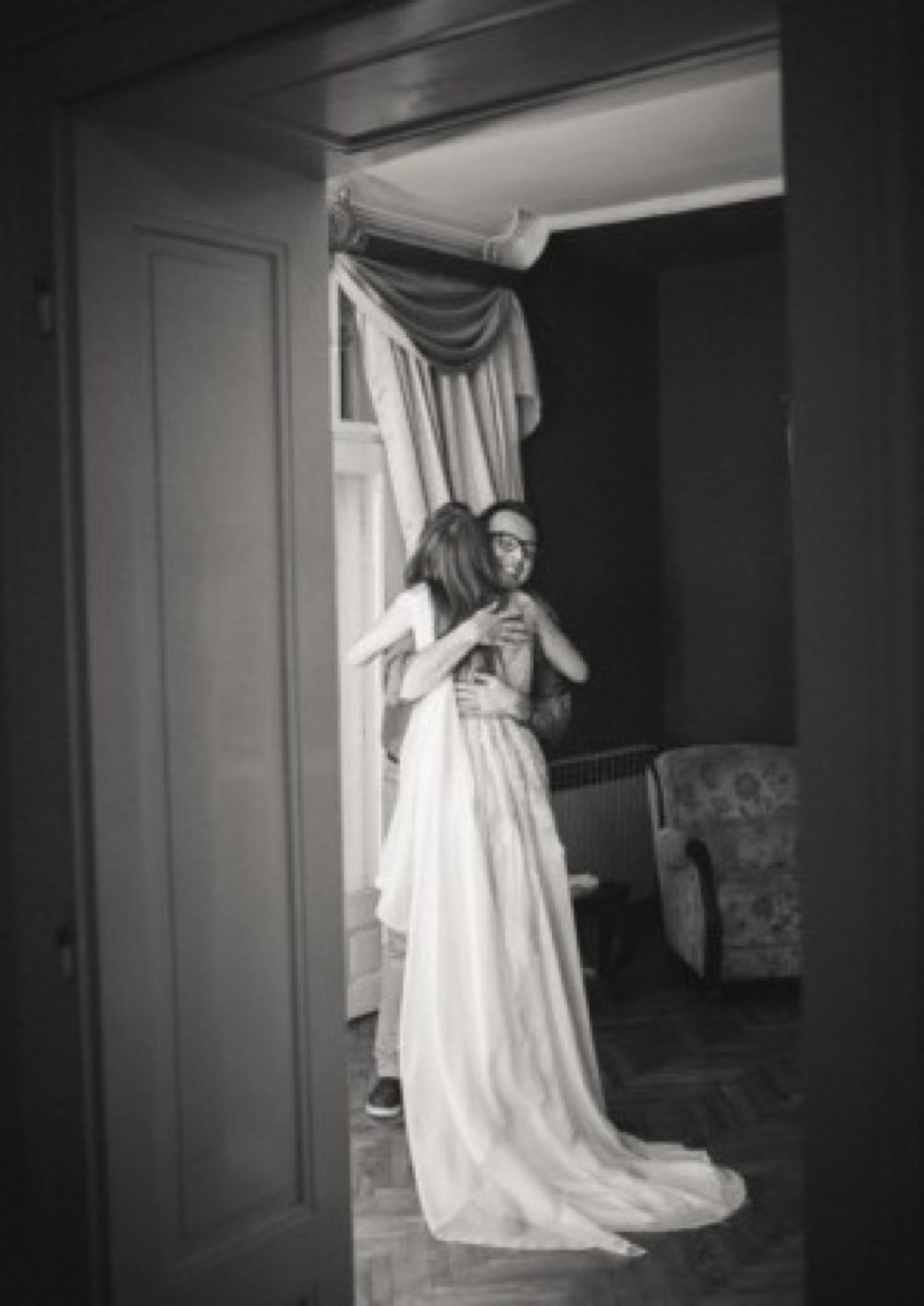 Venčanica — svila i kristalna čipka